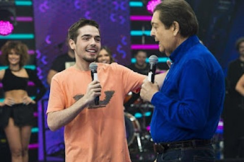 Filho de Faustão atualiza estado de saúde do pai após internação - 'Ele está se recuperando'